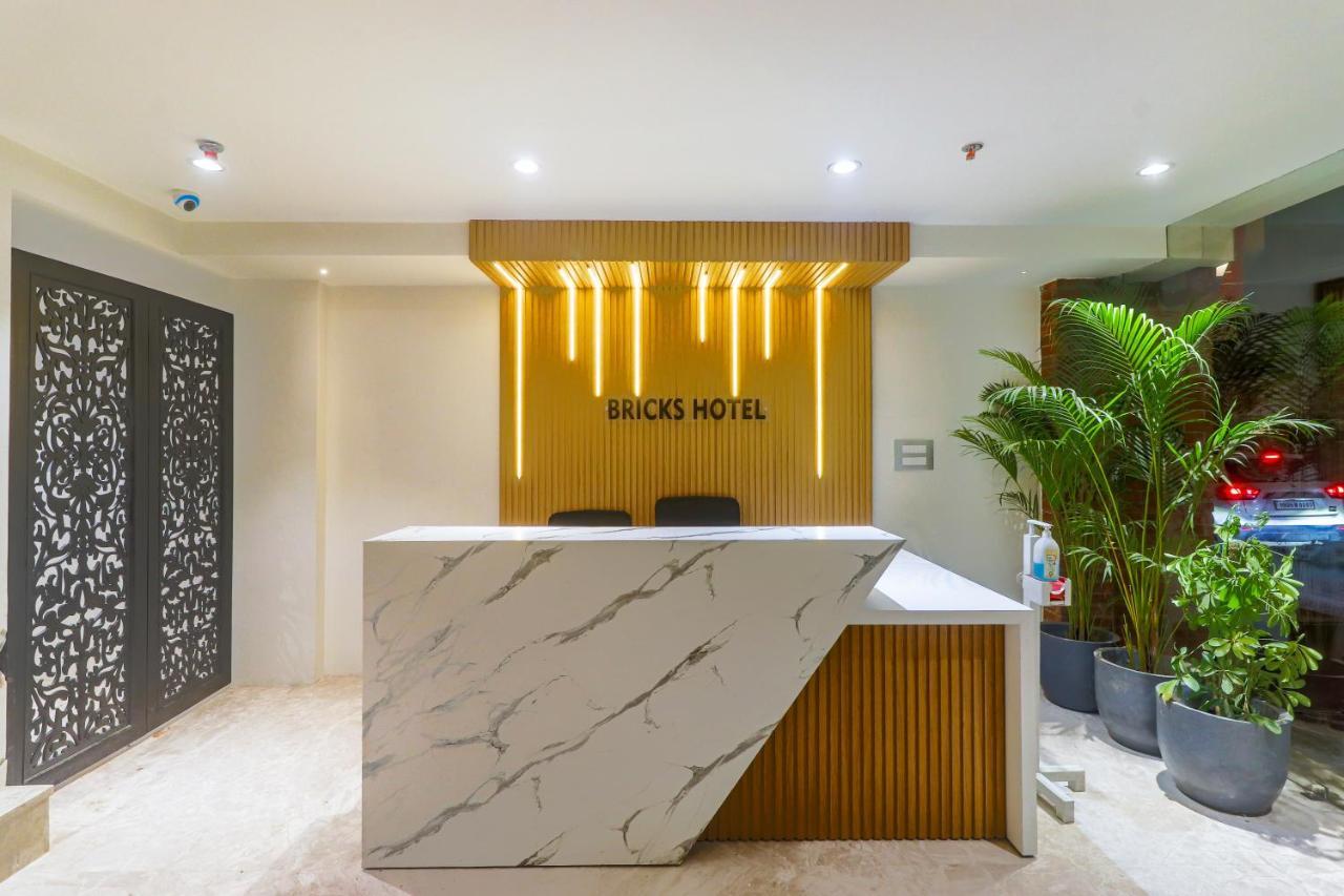 Hotel Bricks, Karol Bagh, New Delhi エクステリア 写真